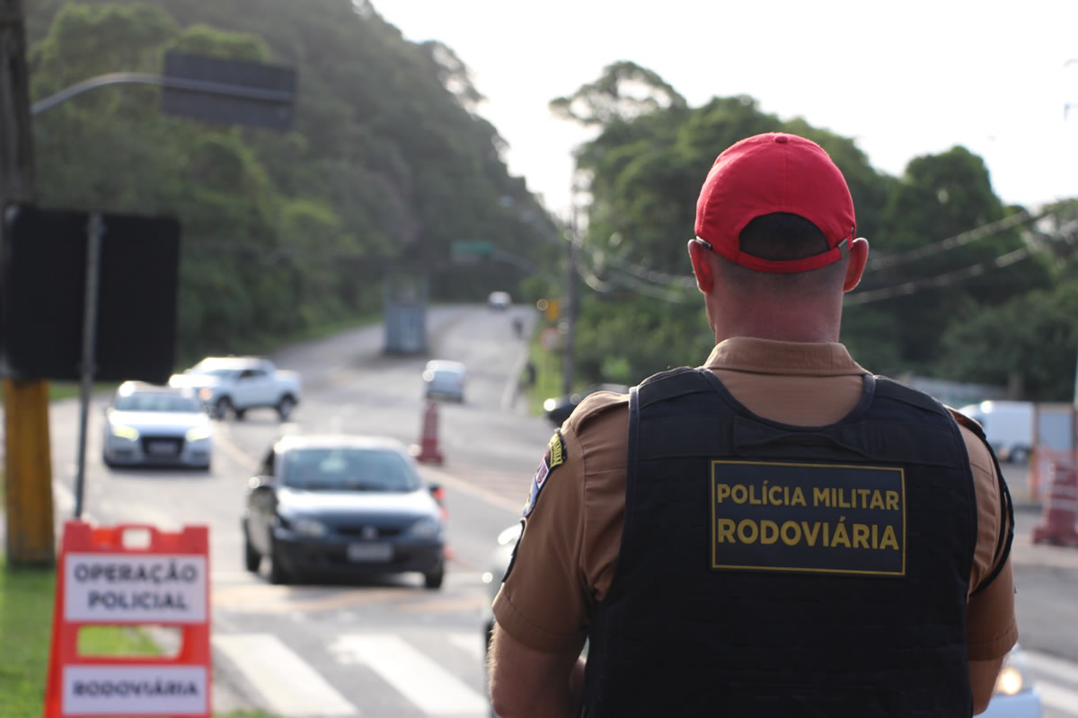 PMPR reforça orientações de segurança nas estradas através do Batalhão de Polícia Rodoviária